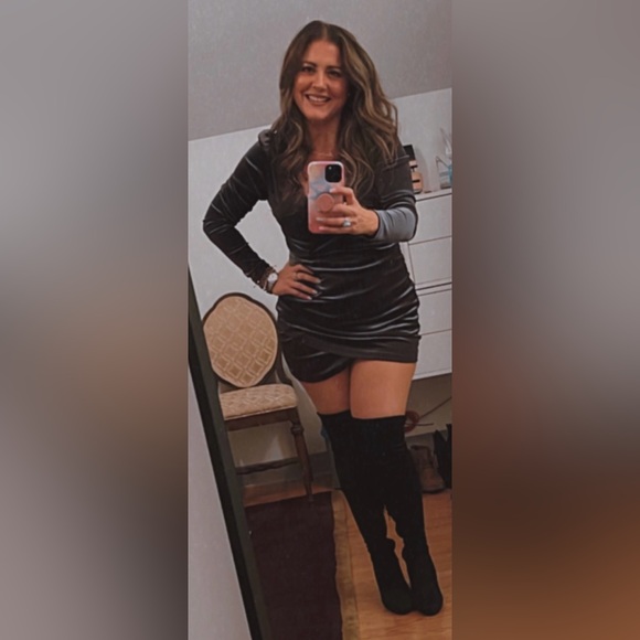 🚨 Welcome to BellaNoirFrost 🚨 - Picture 5 of 14